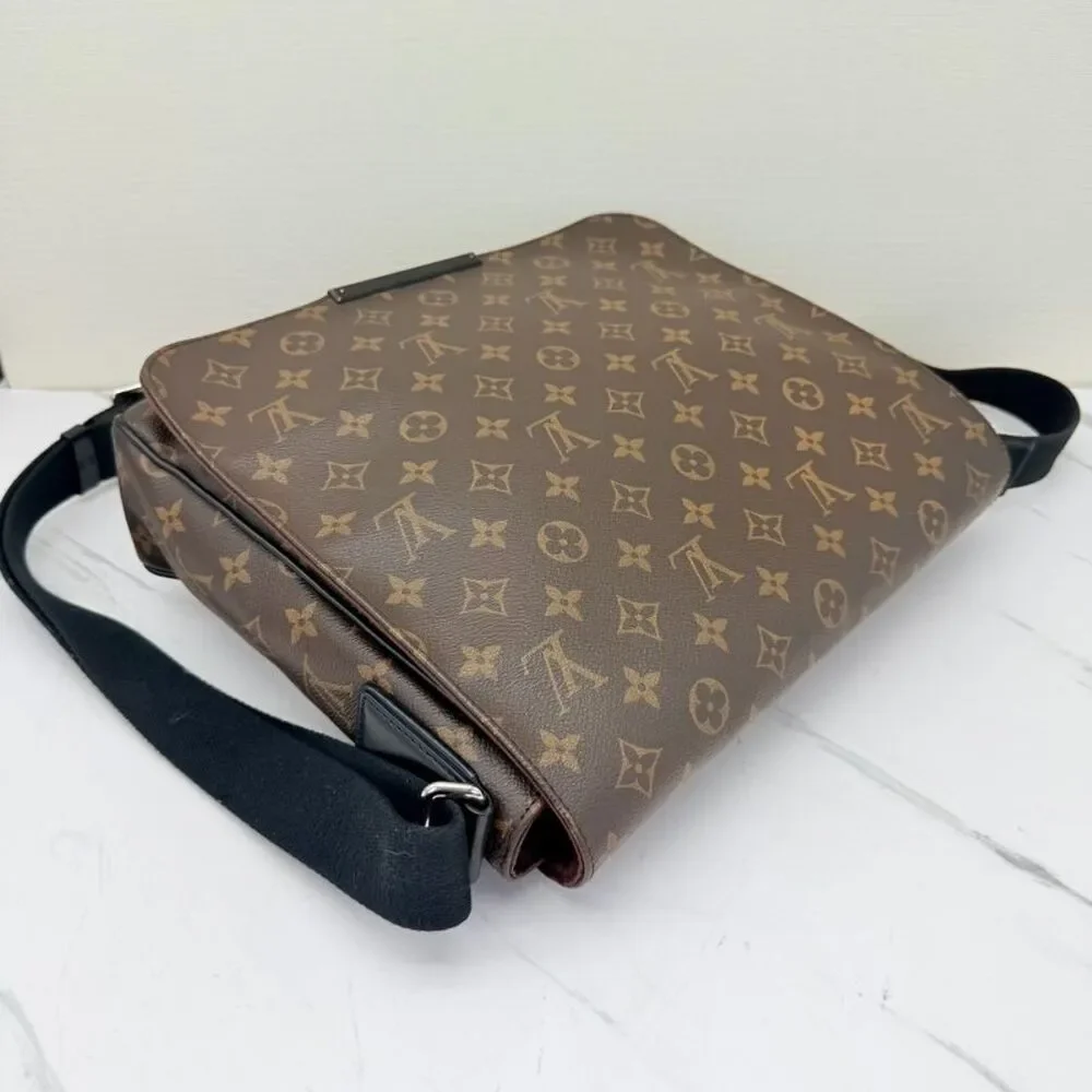 Louis Vuitton Women Pre-Loved Bag Very Good Condition